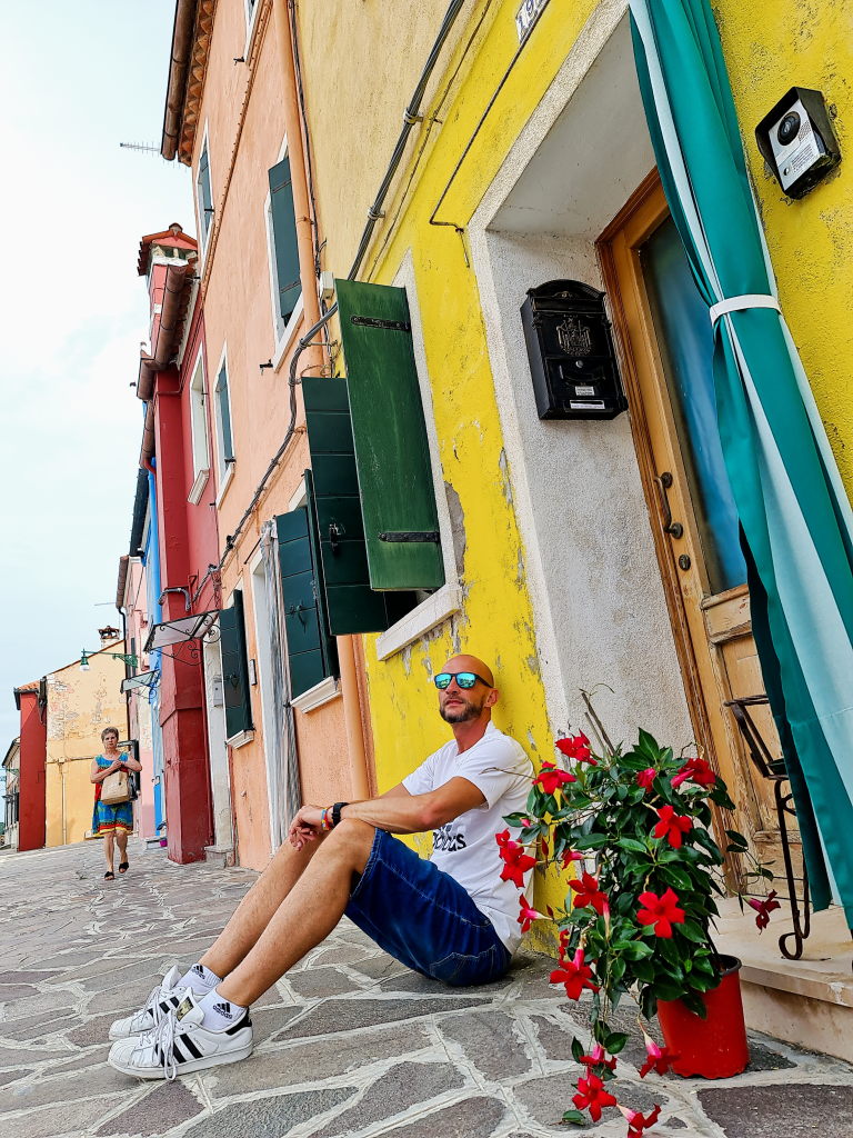 Burano bunte Häuser Gasse August 2020