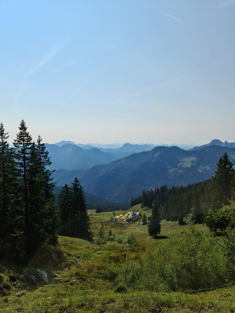 Alm Panorama am Taubenstein beim Spitzingsee im September 2020