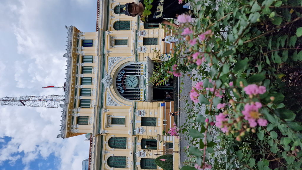 Zentrales Postamt von Ho-Chi-Minh-Stadt, koloniale Architektur