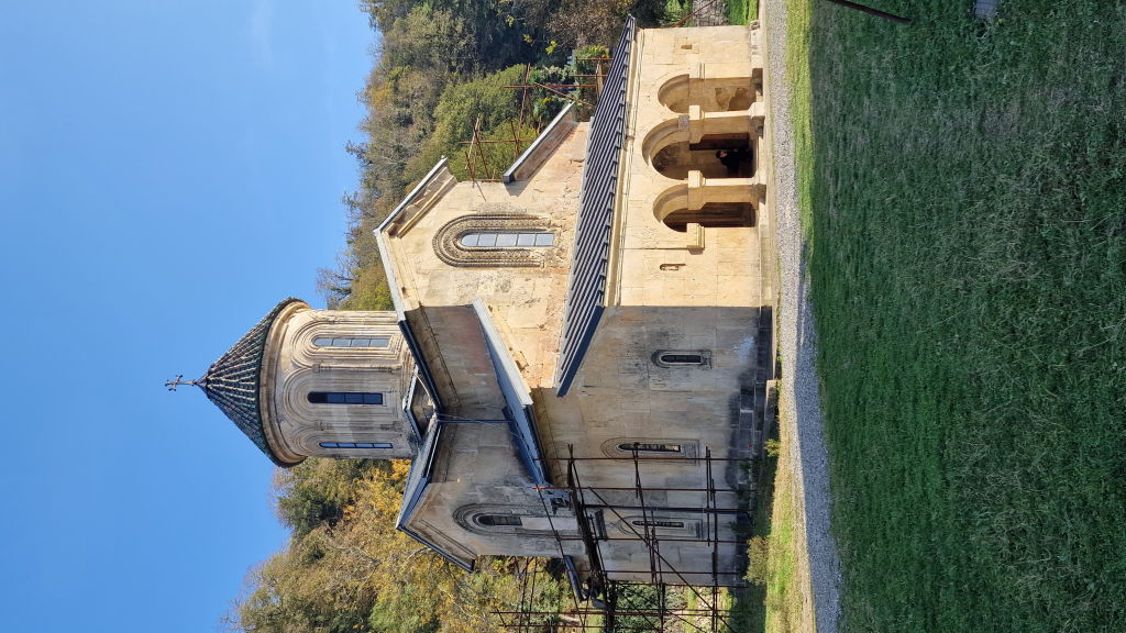 Schweinskopf auf einem Marktstand in Kutaisi
