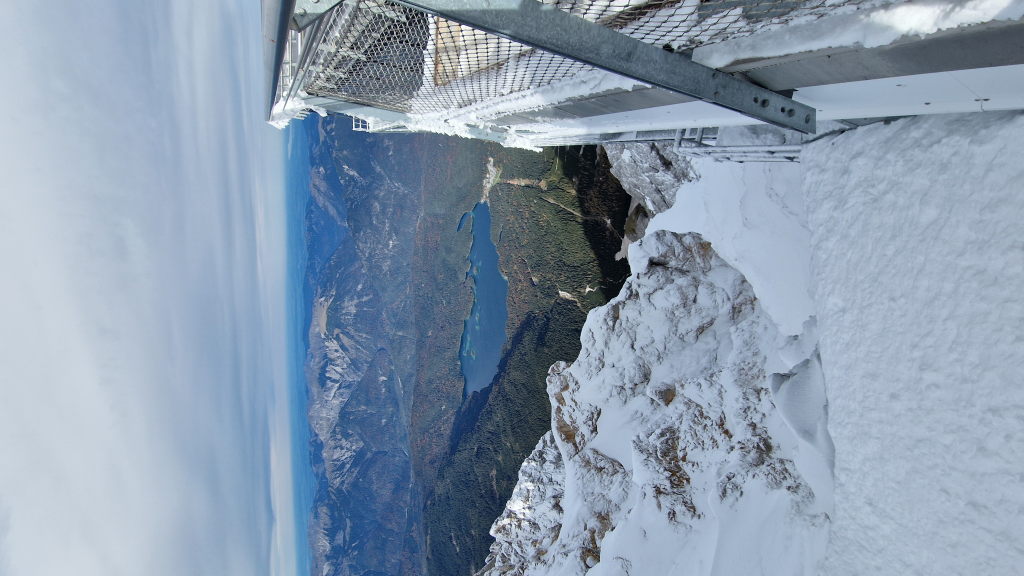 Zugspitze Steg Aussichtsplattform Wolken Nebel